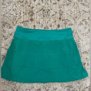 Lululemon Athletica Green Bubble Mini Skirt